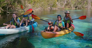 Kayaking at Weeki Wachee River